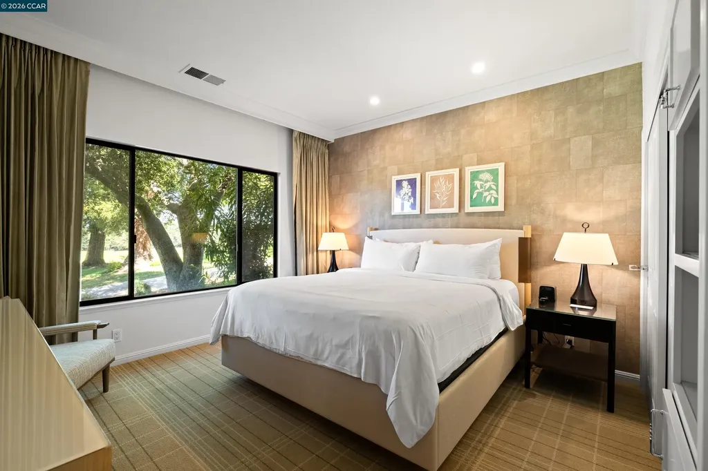 850 Acorn Way Napa CA 94558
