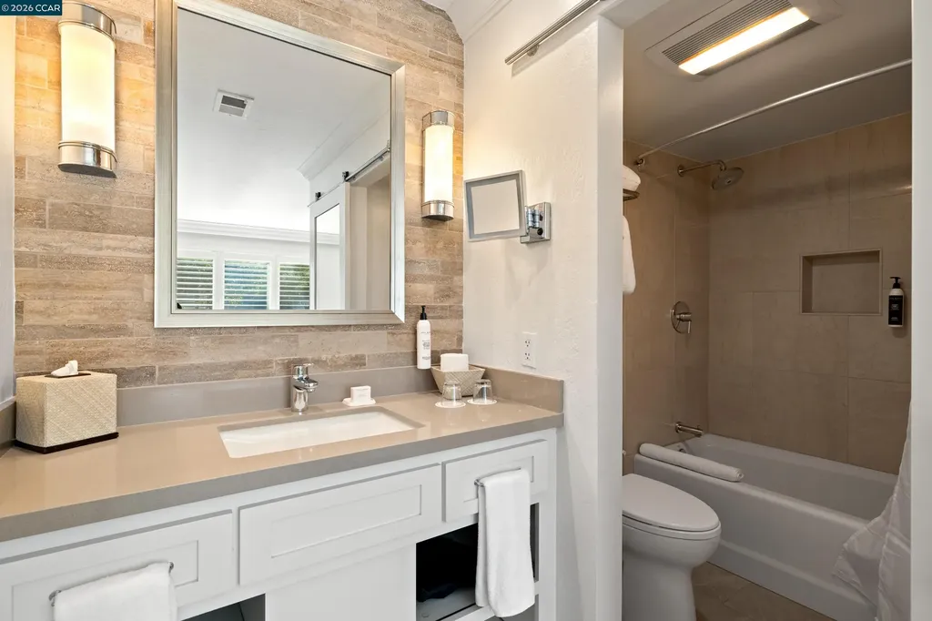 850 Acorn Way Napa CA 94558