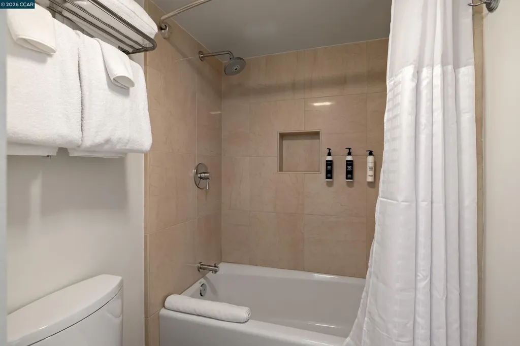 850 Acorn Way Napa CA 94558