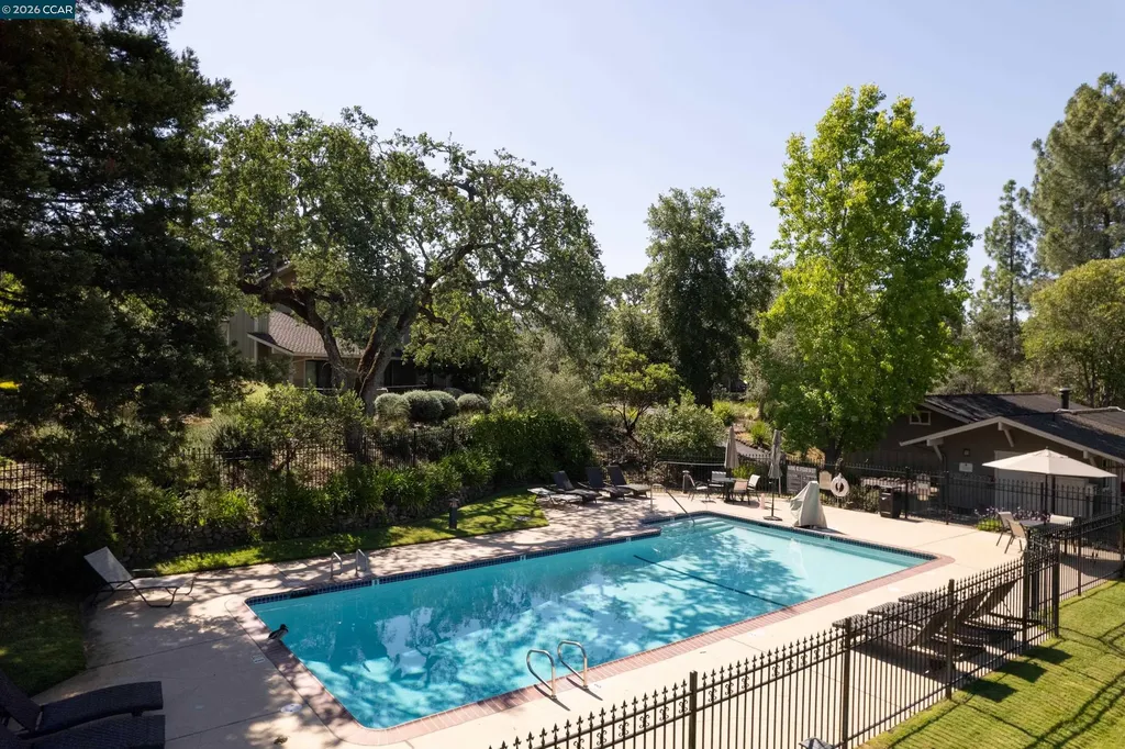 850 Acorn Way Napa CA 94558