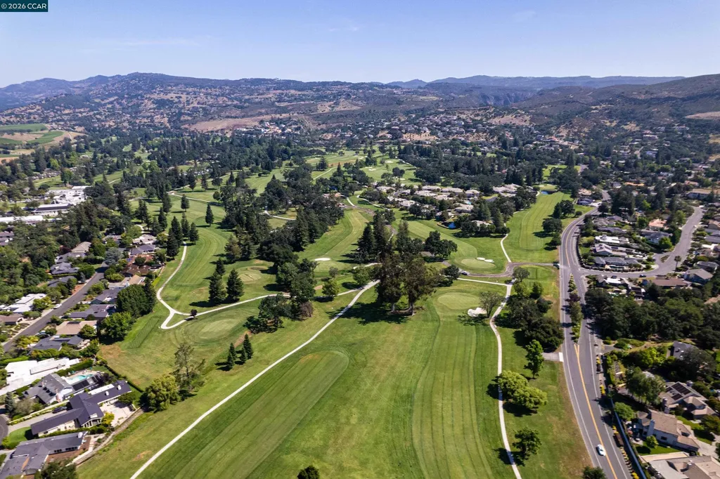 850 Acorn Way Napa CA 94558
