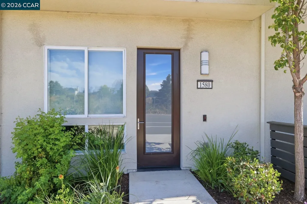 1580 Wright Avenue Richmond CA 94804