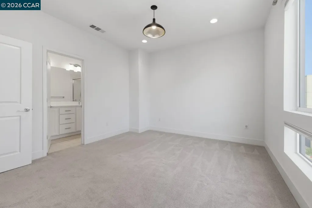 1580 Wright Avenue Richmond CA 94804