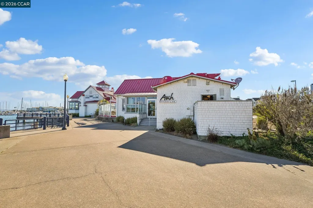 1580 Wright Avenue Richmond CA 94804