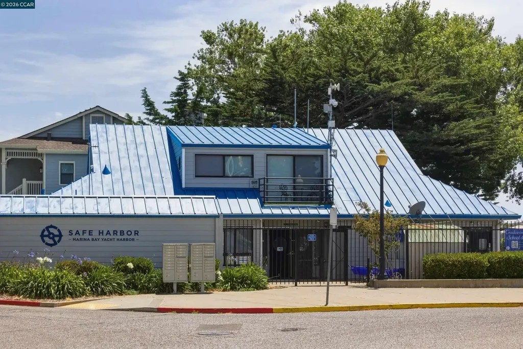 1580 Wright Avenue Richmond CA 94804