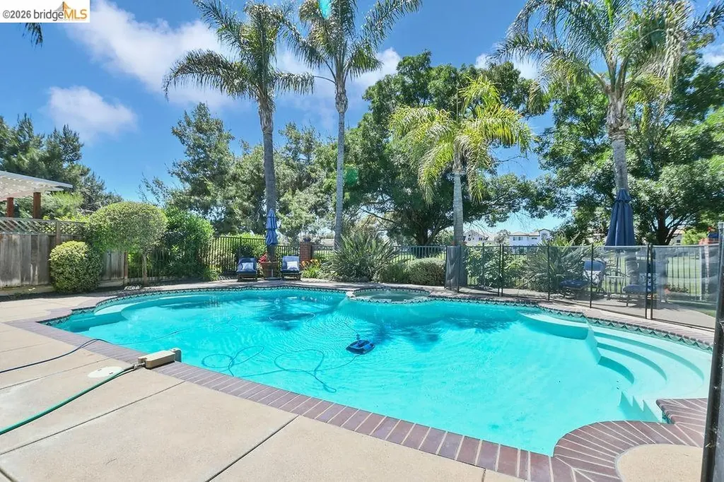 2442 Pinehurst Court Discovery Bay CA 94505