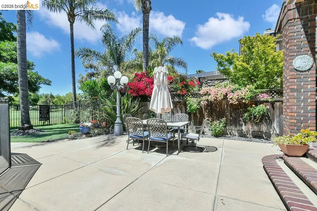 2442 Pinehurst Court Discovery Bay CA 94505