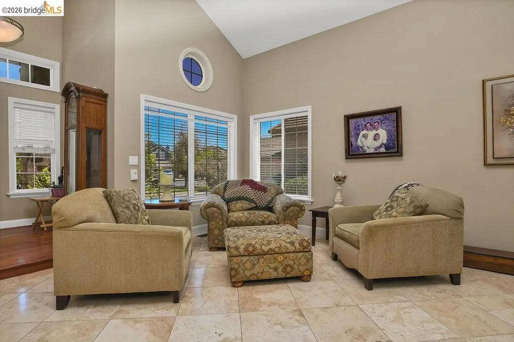 2442 Pinehurst Court Discovery Bay CA 94505