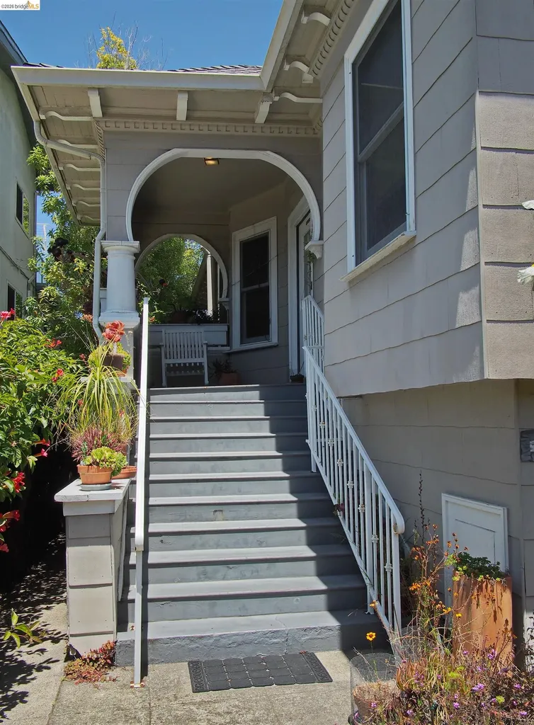 1931 Stuart Street Berkeley CA 94703