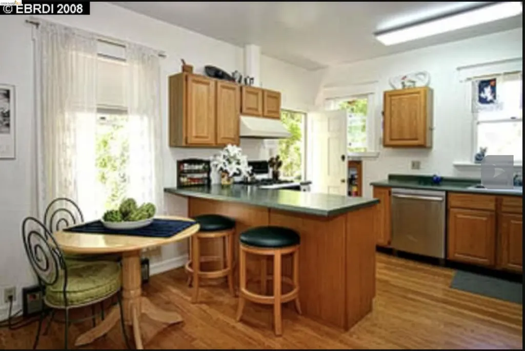 1931 Stuart Street Berkeley CA 94703