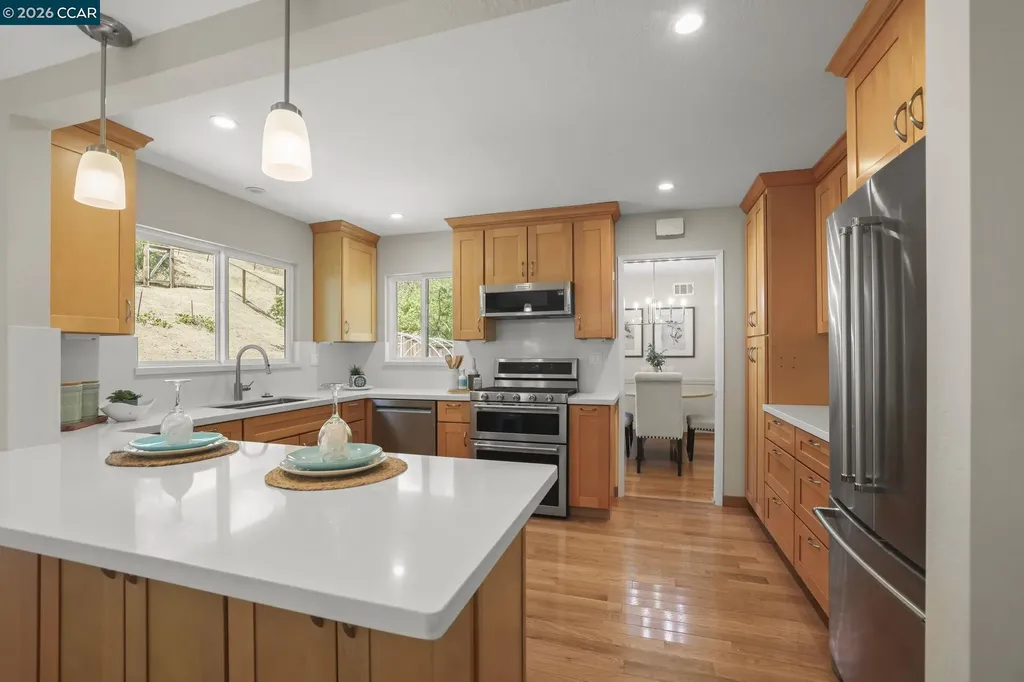 5412 Degnan Drive Martinez CA 94553