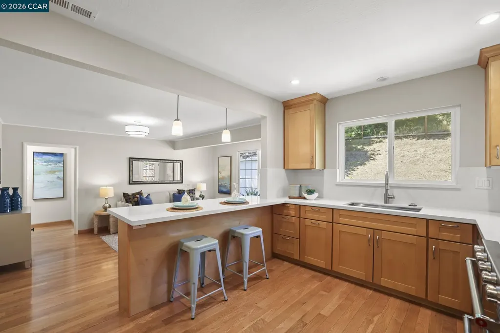 5412 Degnan Drive Martinez CA 94553
