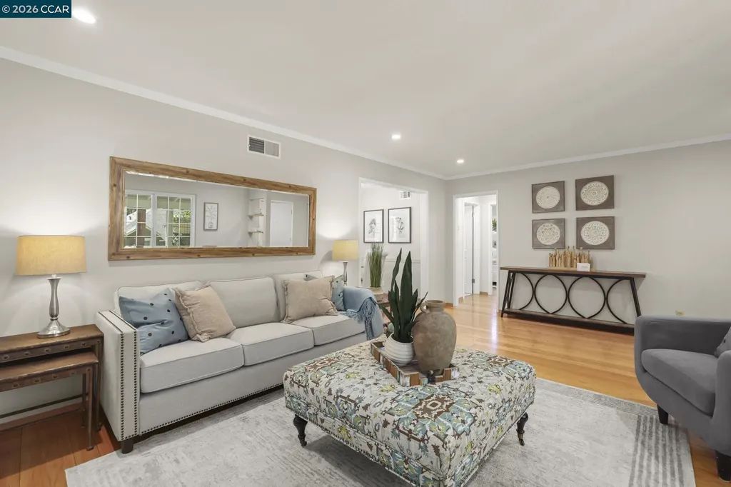 5412 Degnan Drive Martinez CA 94553