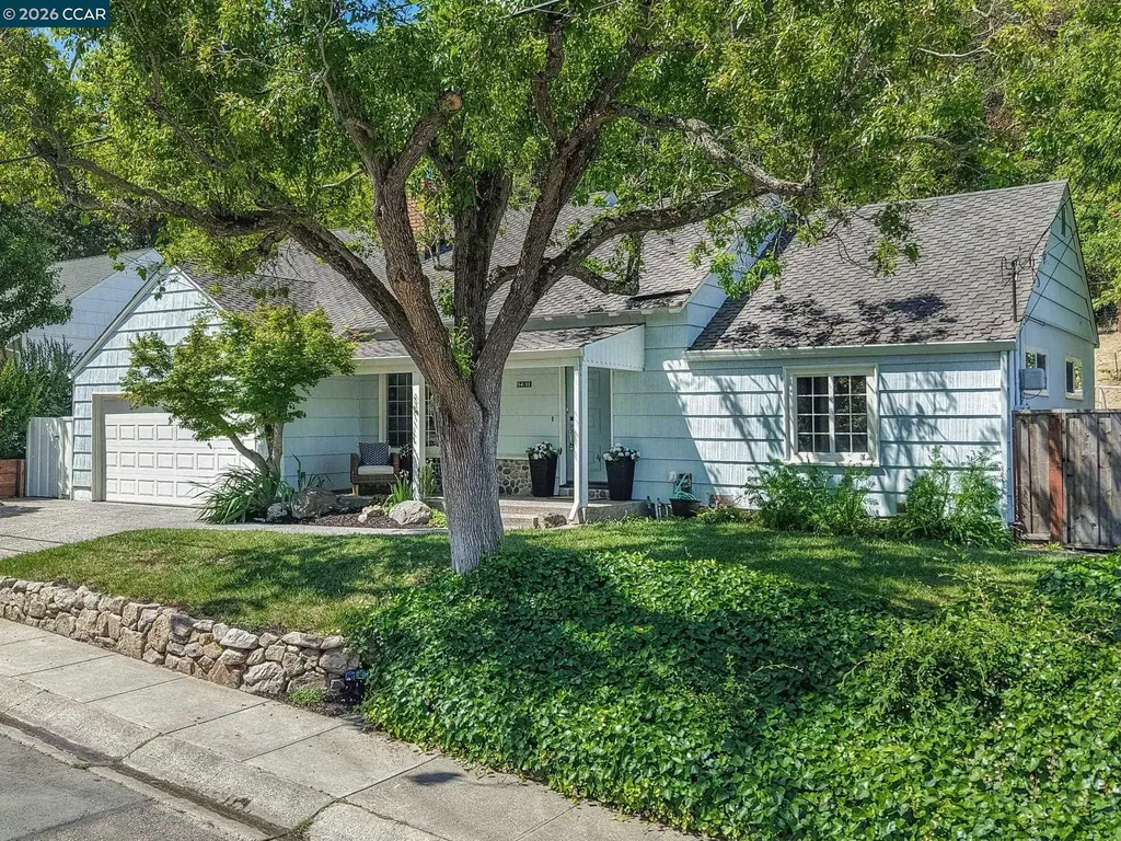 5412 Degnan Drive Martinez CA 94553