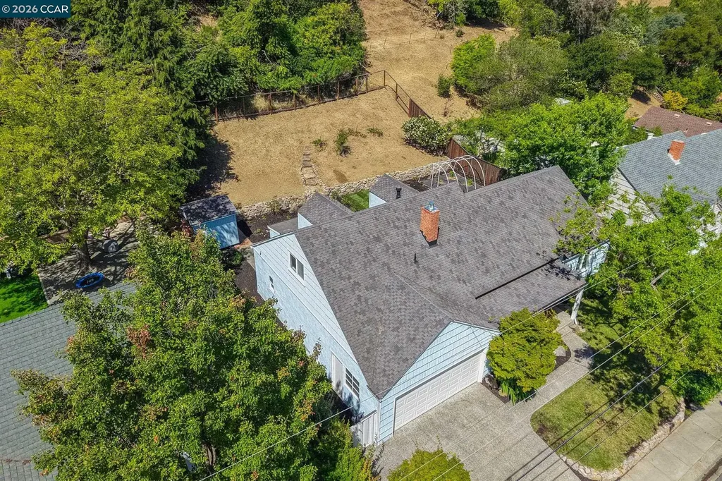 5412 Degnan Drive Martinez CA 94553