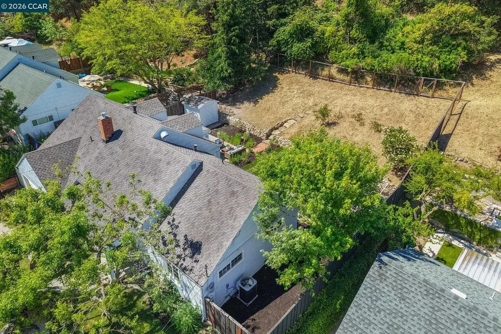 5412 Degnan Drive Martinez CA 94553