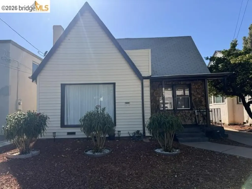 1376 Elm Street Pittsburg CA 94565