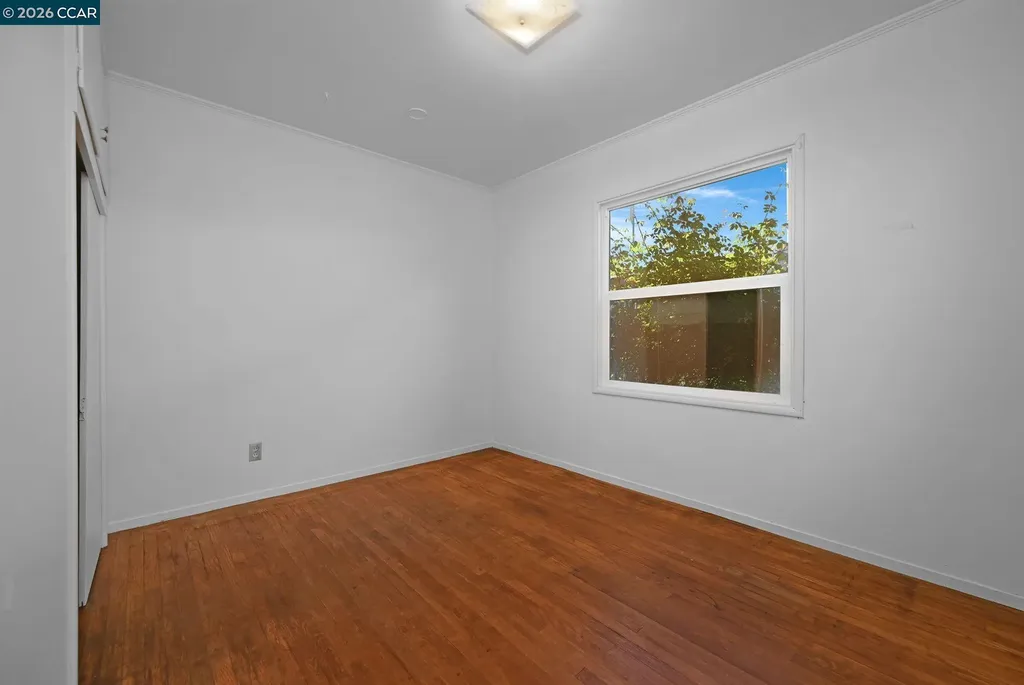2110 Pomona Avenue Martinez CA 94553