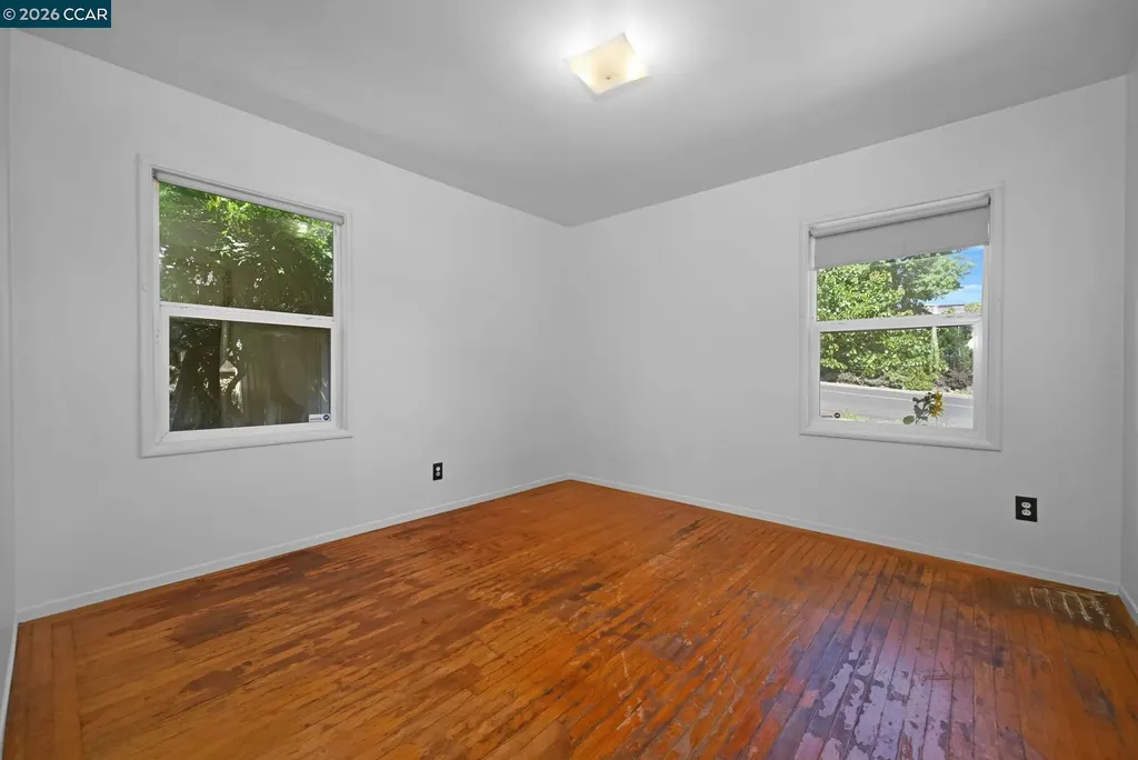 2110 Pomona Avenue Martinez CA 94553