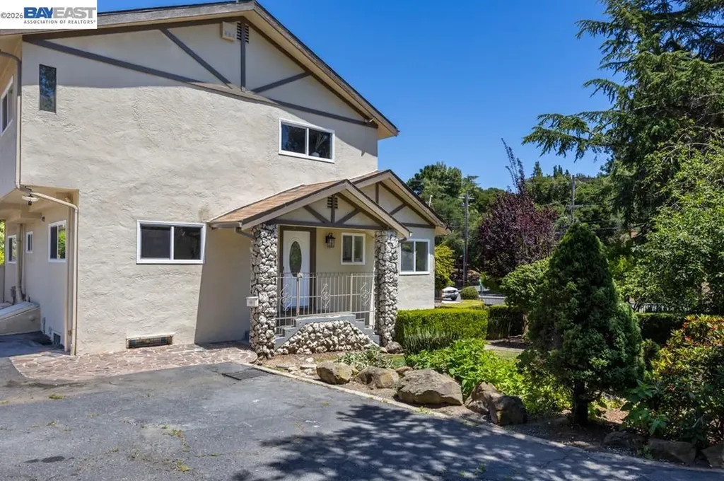 3354 D Street Hayward CA 94541