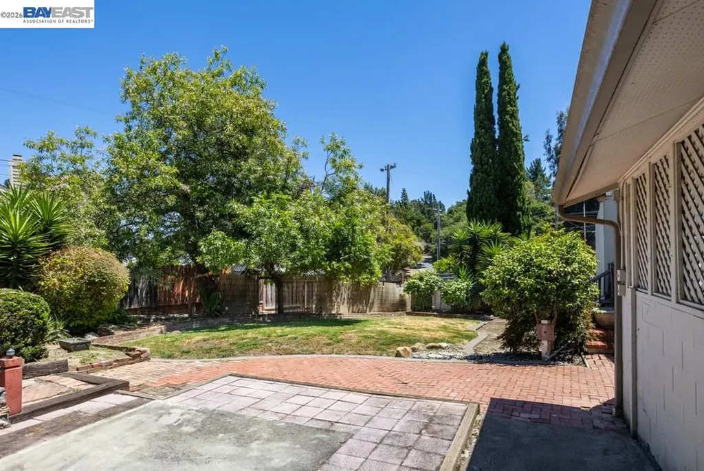 3354 D Street Hayward CA 94541