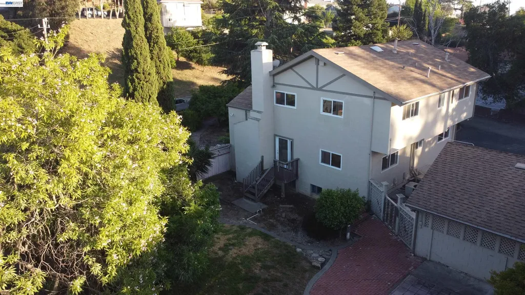 3354 D Street Hayward CA 94541