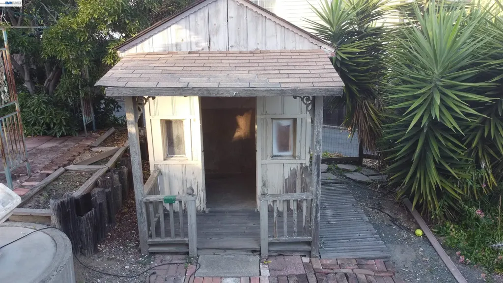 3354 D Street Hayward CA 94541