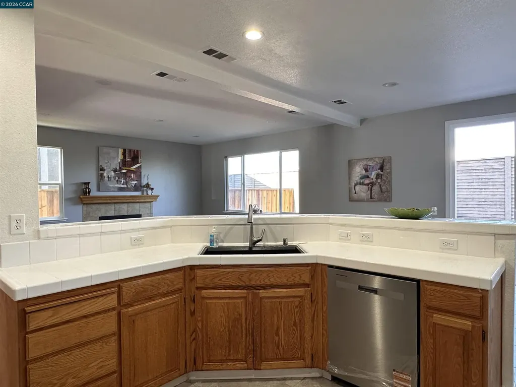 3681 Yacht Drive Discovery Bay CA 94505