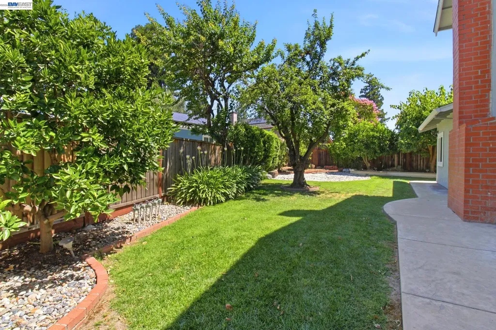 6674 Via San Blas Pleasanton CA 94566