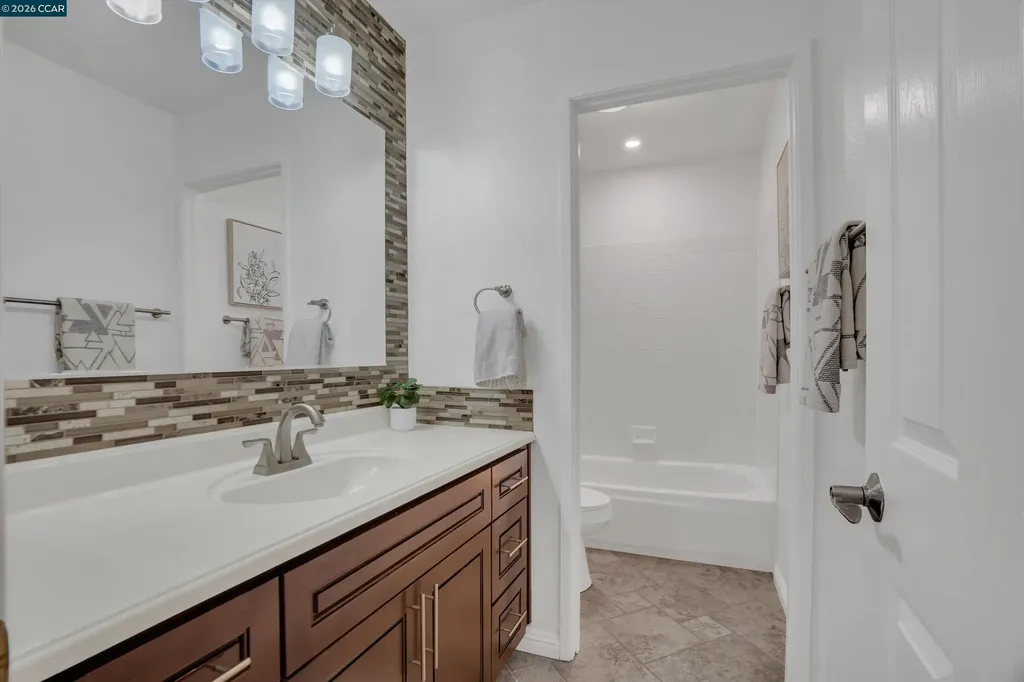 110 Dogwood Lane Vallejo CA 94591