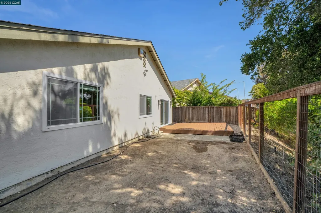 110 Dogwood Lane Vallejo CA 94591