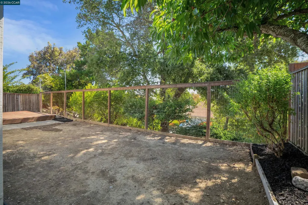 110 Dogwood Lane Vallejo CA 94591