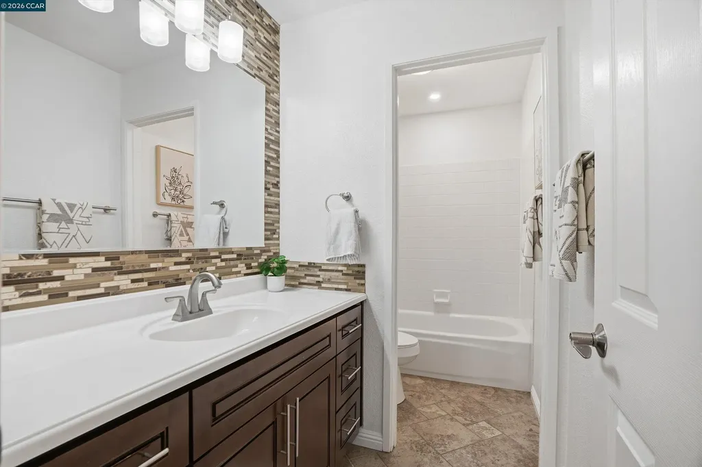 110 Dogwood Lane Vallejo CA 94591