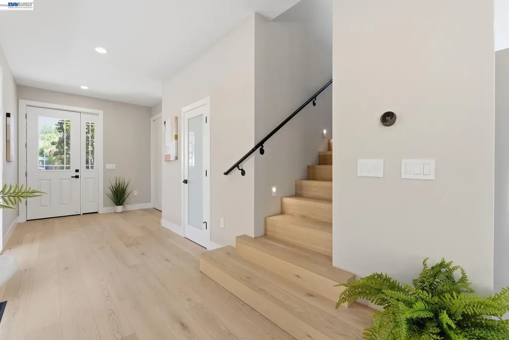 1026 54th Street Oakland CA 94608
