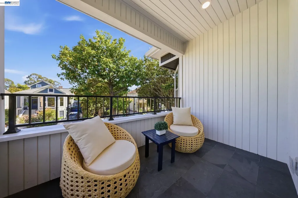 1026 54th Street Oakland CA 94608