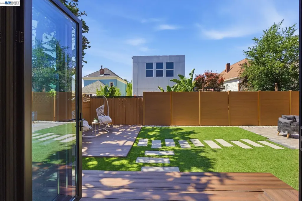 1026 54th Street Oakland CA 94608