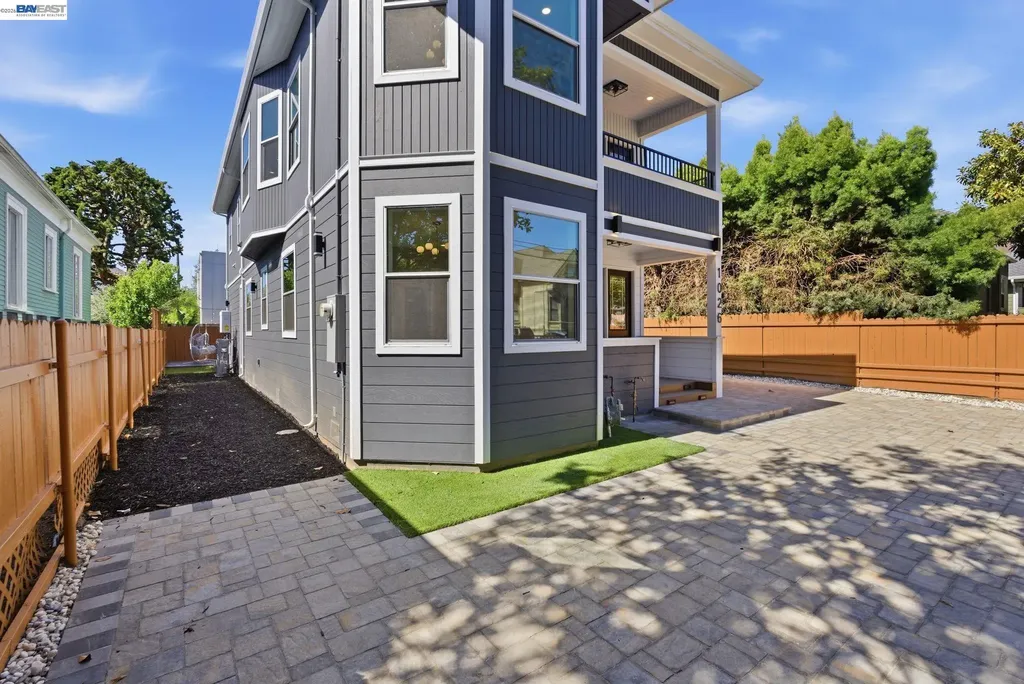 1026 54th Street Oakland CA 94608