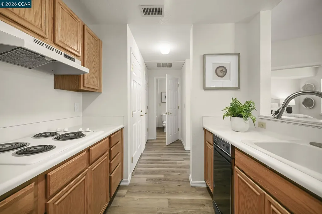 1860 Tice Creek Drive Walnut Creek CA 94595
