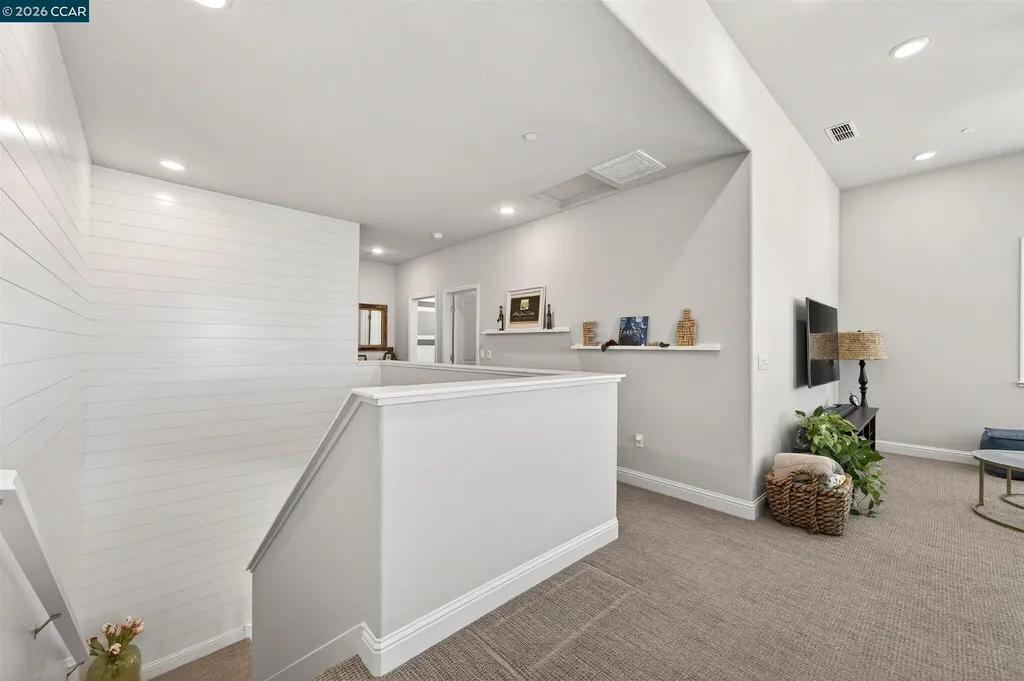 3963 Summit Road Dublin CA 94568
