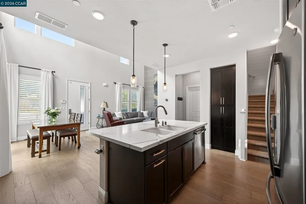 3963 Summit Road Dublin CA 94568