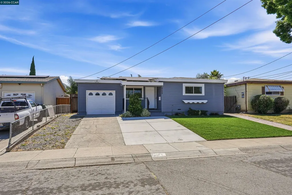 2173 Burton Avenue Pittsburg CA 94565