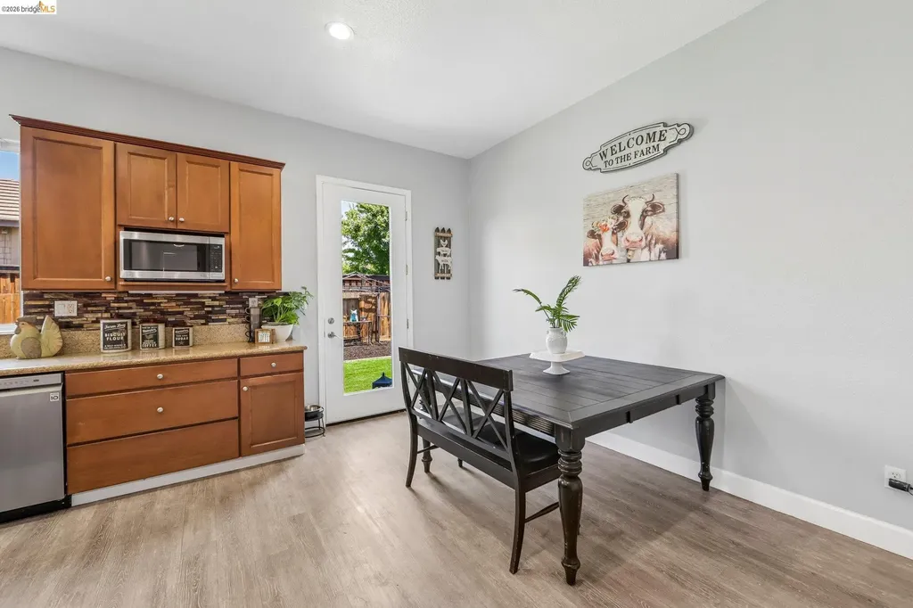 19 Minaret Road Oakley CA 94561