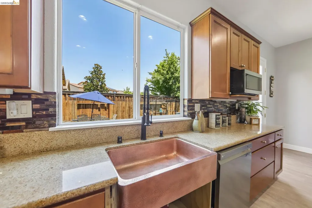 19 Minaret Road Oakley CA 94561