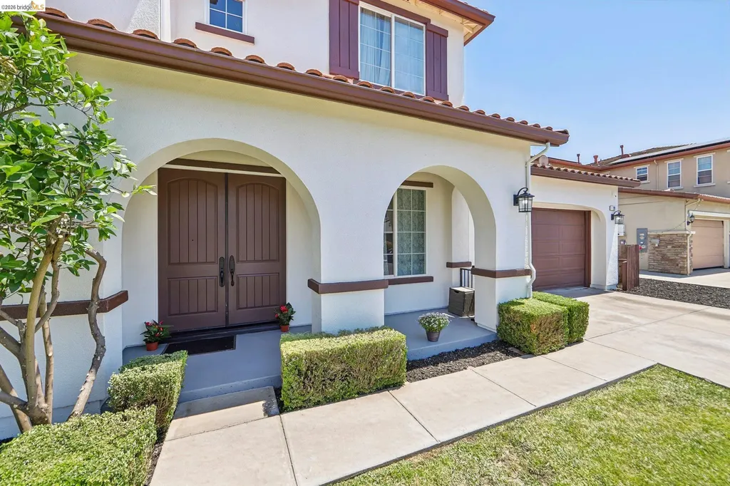 19 Minaret Road Oakley CA 94561