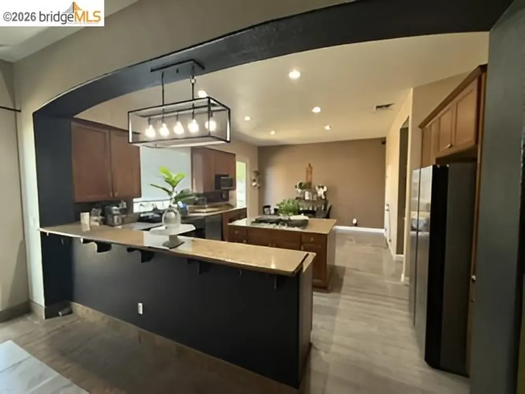 19 Minaret Road Oakley CA 94561