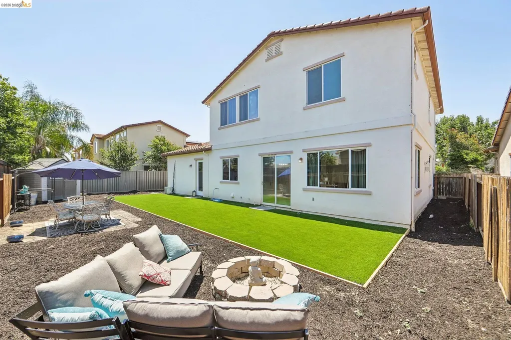 19 Minaret Road Oakley CA 94561