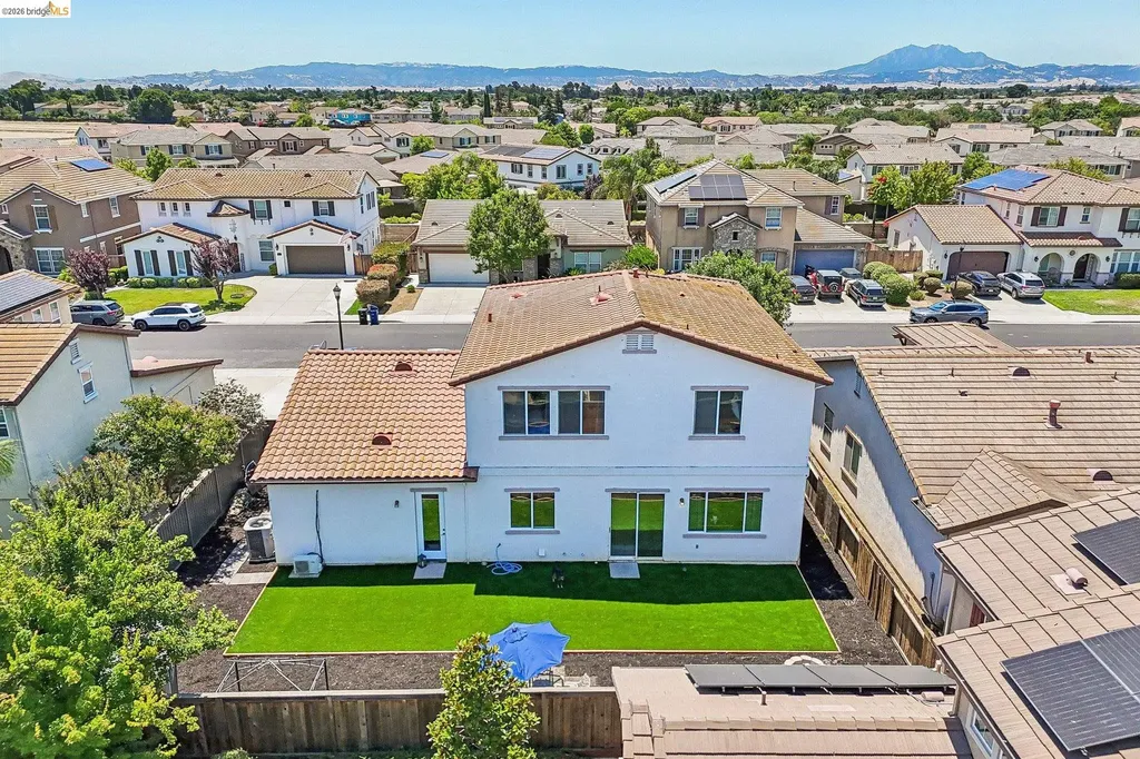 19 Minaret Road Oakley CA 94561