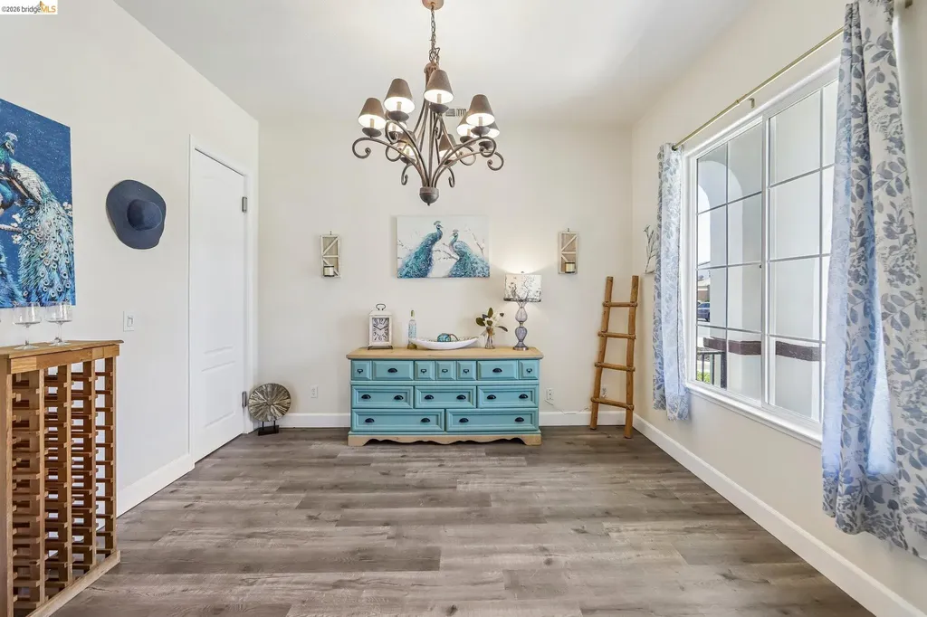 19 Minaret Road Oakley CA 94561