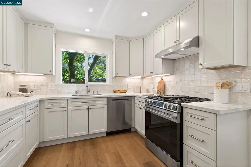 1566 Dianda Drive Concord CA 94521