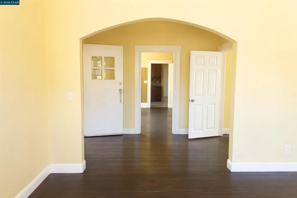 2260 90th Avenue Oakland CA 94603